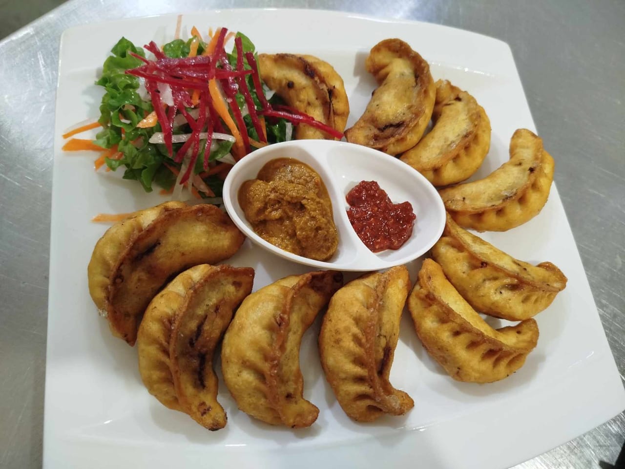 MO:MO: Kothey(Veggie /Buff / Chicken)